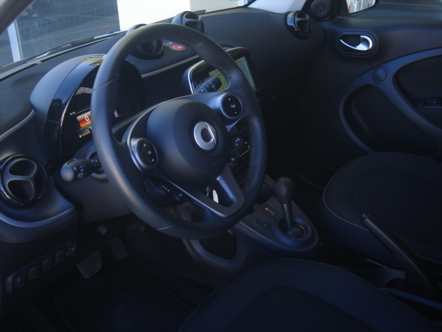 SmartForFour 0.9 S&S Passion 66 kW (90 CV) Vehículo usado en Barcelona - 14