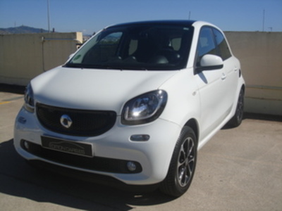 Smart ForFour 0.9 S&S Passion 66 kW (90 CV) Smart ForFour 0.9 S&S Passion 66 kW (90 CV)