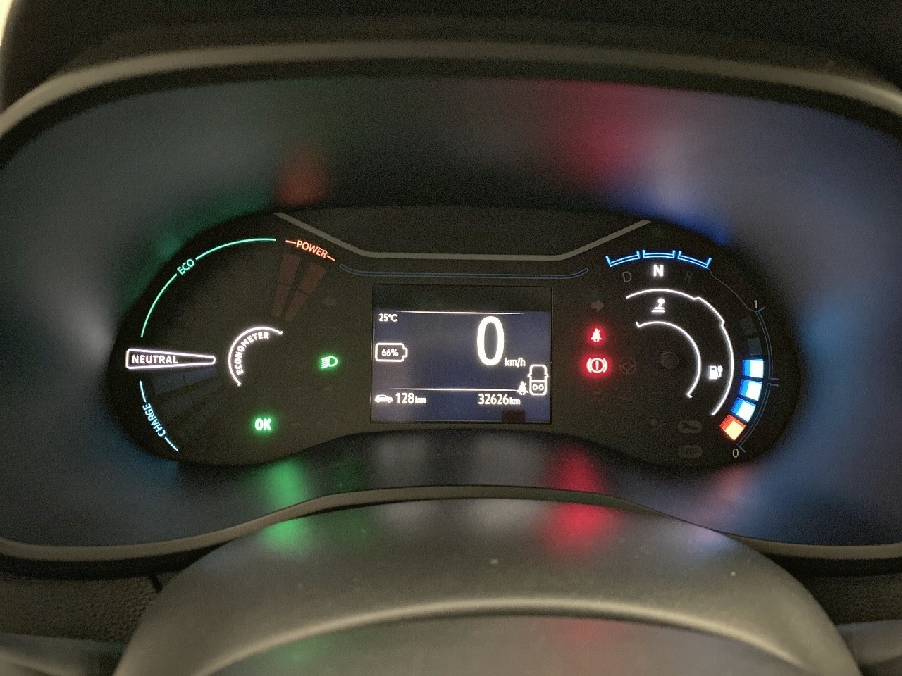 Dacia Spring Comfort Plus Electric 33 kW (45 CV) - 9