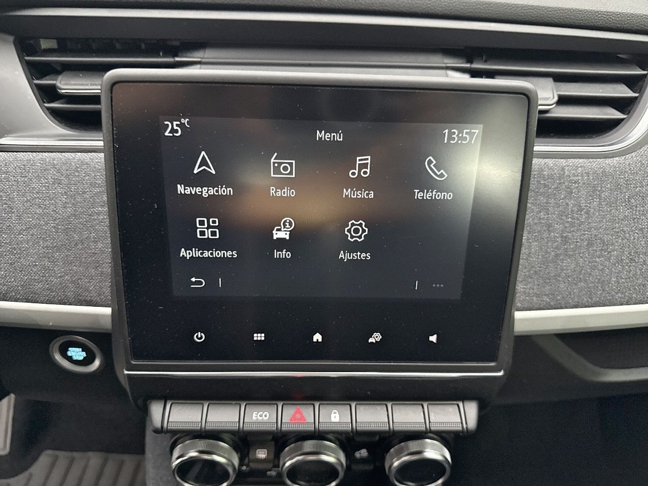 Renault Zoe Evolution R110 batería 50kWh 79 kW (108 CV) - 9