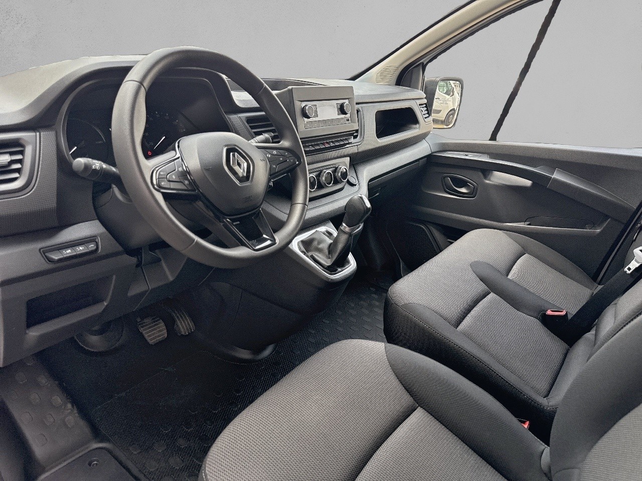 Renault Trafic Furgon E-Tech L2 H1 52kW 90 kW (122 CV) - 7