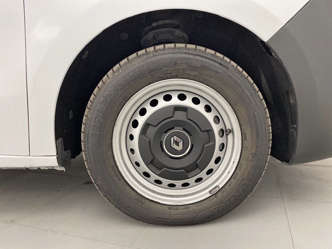 Renault Kangoo Furgon L1 1.5 Blue 70 kW (95 CV) - 10 Renault Kangoo Furgon L1 1.5 Blue 70 kW (95 CV) - 10