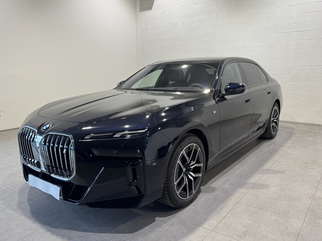 BMW xDrive60 400 kW (544 CV) i7 en Barcelona