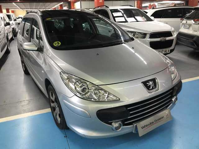 Peugeot307 SW 1.6 HDI Pack+ 66 kW (90 CV) Vehículo usado en Barcelona - 1