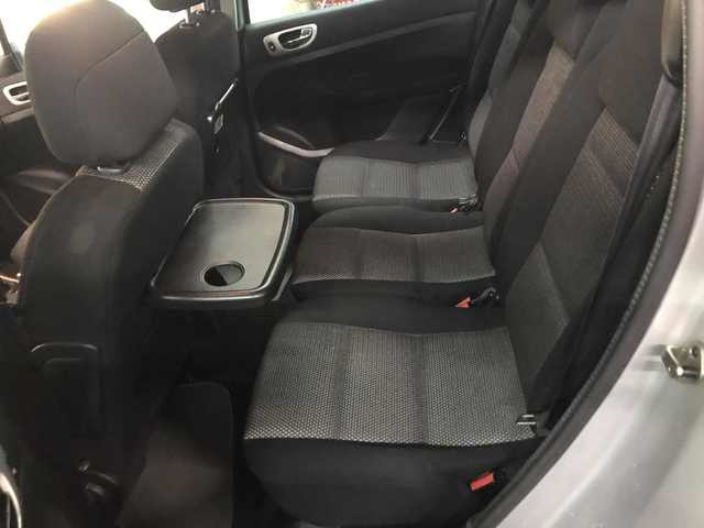 Peugeot307 SW 1.6 HDI Pack+ 66 kW (90 CV) Vehículo usado en Barcelona - 5