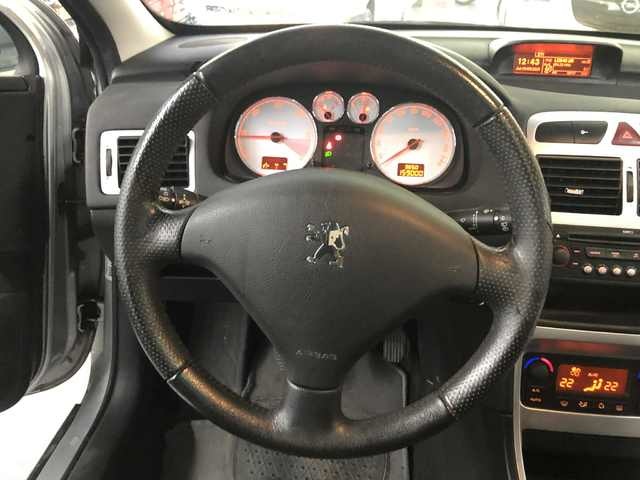 Peugeot307 SW 1.6 HDI Pack+ 66 kW (90 CV) Vehículo usado en Barcelona - 8