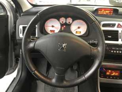 Peugeot 307 SW 1.6 HDI Pack+ 66 kW (90 CV) Peugeot 307 SW 1.6 HDI Pack+ 66 kW (90 CV)