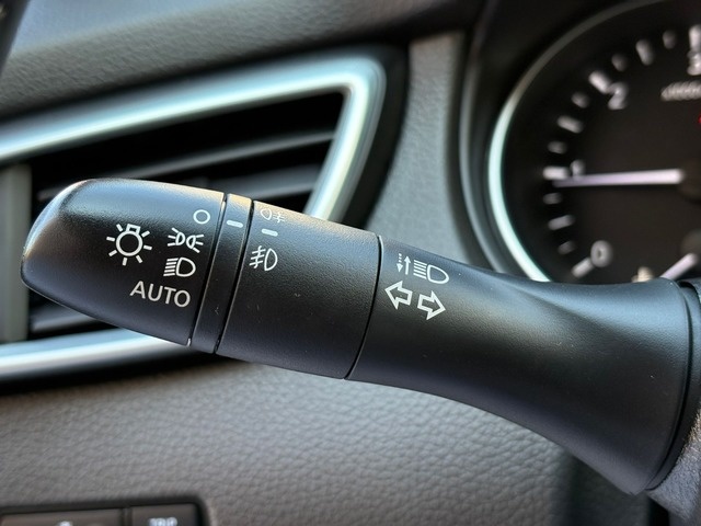 NissanQashqai dCi 130 Tekna Piel 4X4-i 96 kW (130 CV) Vehículo usado en Barcelona - 27