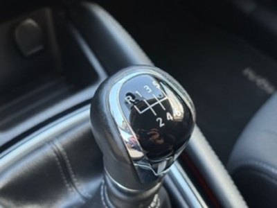 Nissan Qashqai dCi 130 Tekna Piel 4X4-i 96 kW (130 CV) Nissan Qashqai dCi 130 Tekna Piel 4X4-i 96 kW (130 CV)