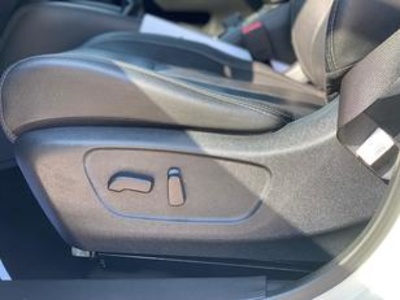 Nissan Qashqai dCi 130 Tekna Piel 4X4-i 96 kW (130 CV) Nissan Qashqai dCi 130 Tekna Piel 4X4-i 96 kW (130 CV)