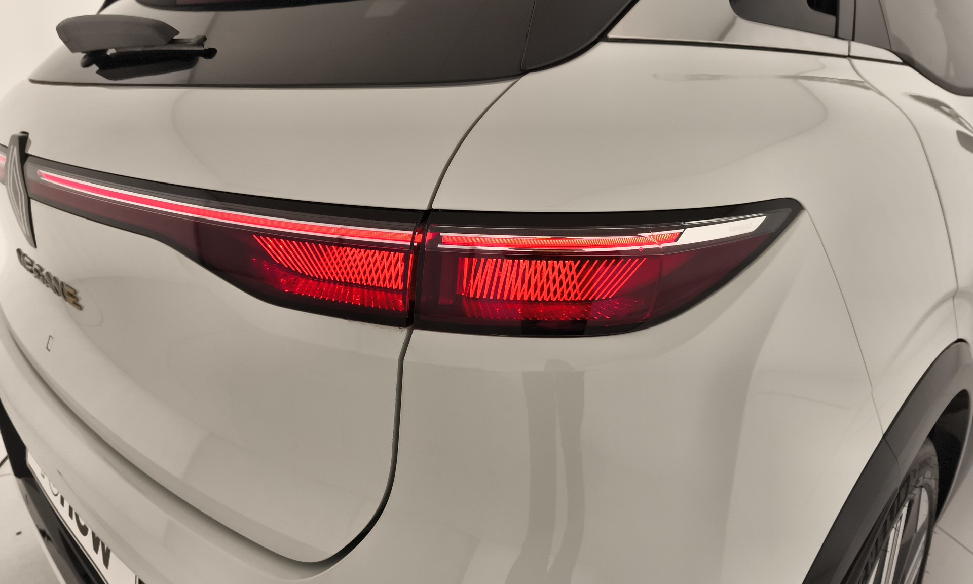 Renault Megane E-Tech Iconic EV60 optimum charge 160 kW (218 CV) - 8