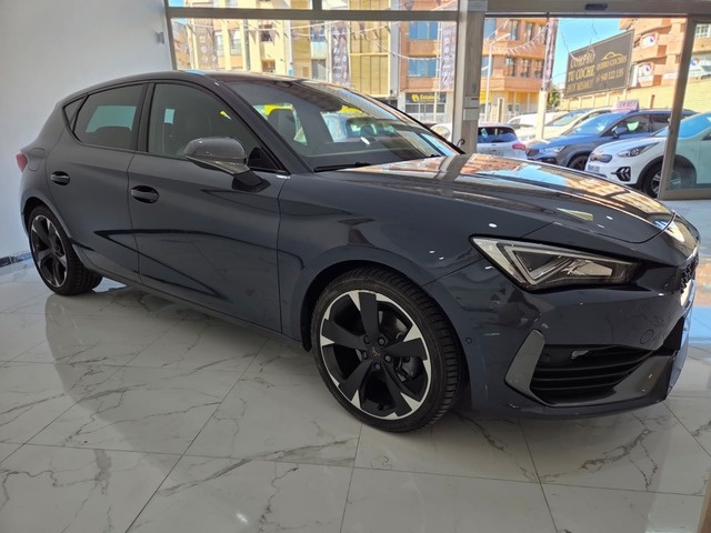 CUPRALeón 1.5 eTSI DSG 110 kW (150 CV) Vehículo usado en Barcelona - 3