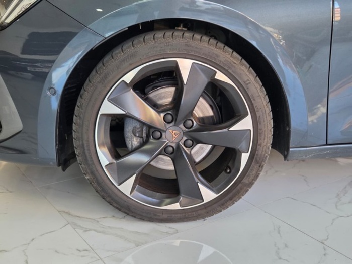 CUPRALeón 1.5 eTSI DSG 110 kW (150 CV) Vehículo usado en Barcelona - 11 CUPRALeón 1.5 eTSI DSG 110 kW (150 CV) Vehículo usado en Barcelona - 11