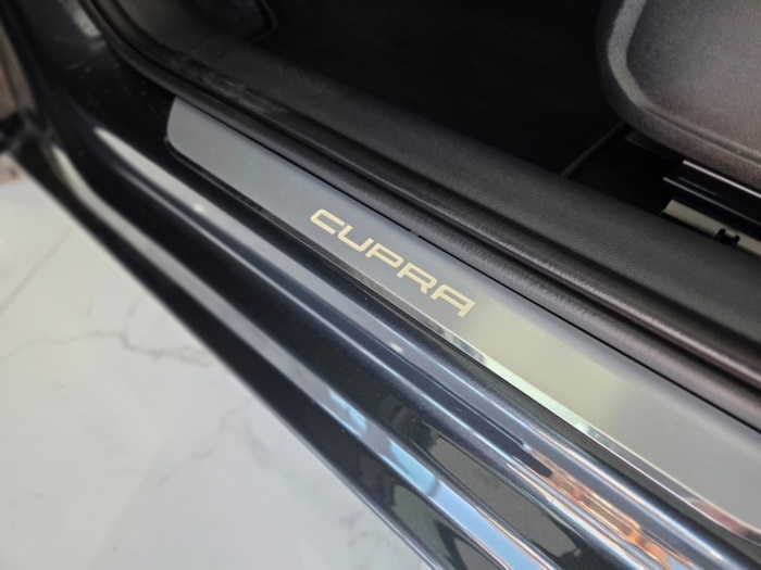 CUPRALeón 1.5 eTSI DSG 110 kW (150 CV) Vehículo usado en Barcelona - 12 CUPRALeón 1.5 eTSI DSG 110 kW (150 CV) Vehículo usado en Barcelona - 12