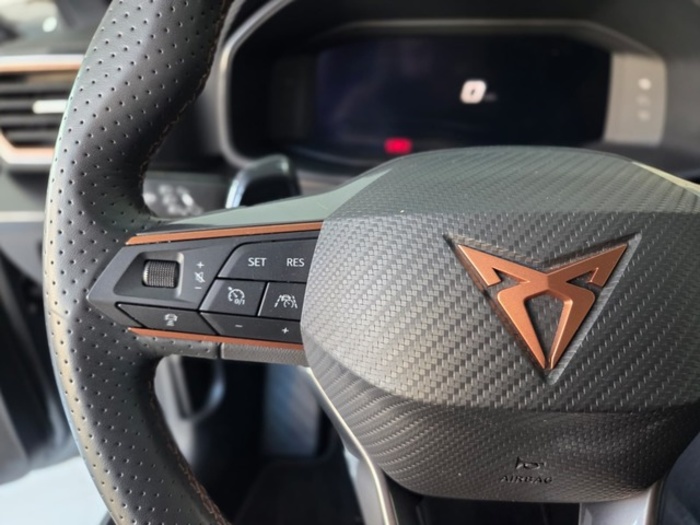 CUPRALeón 1.5 eTSI DSG 110 kW (150 CV) Vehículo usado en Barcelona - 16 CUPRALeón 1.5 eTSI DSG 110 kW (150 CV) Vehículo usado en Barcelona - 16