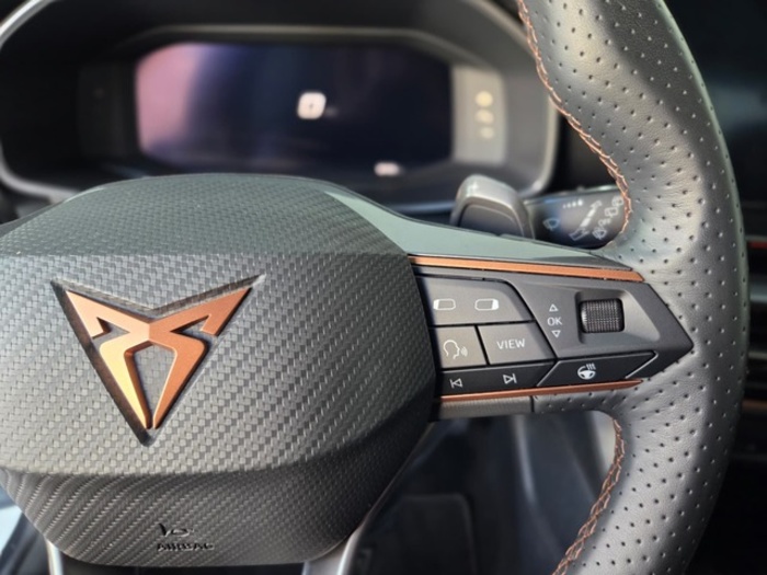 CUPRALeón 1.5 eTSI DSG 110 kW (150 CV) Vehículo usado en Barcelona - 17 CUPRALeón 1.5 eTSI DSG 110 kW (150 CV) Vehículo usado en Barcelona - 17