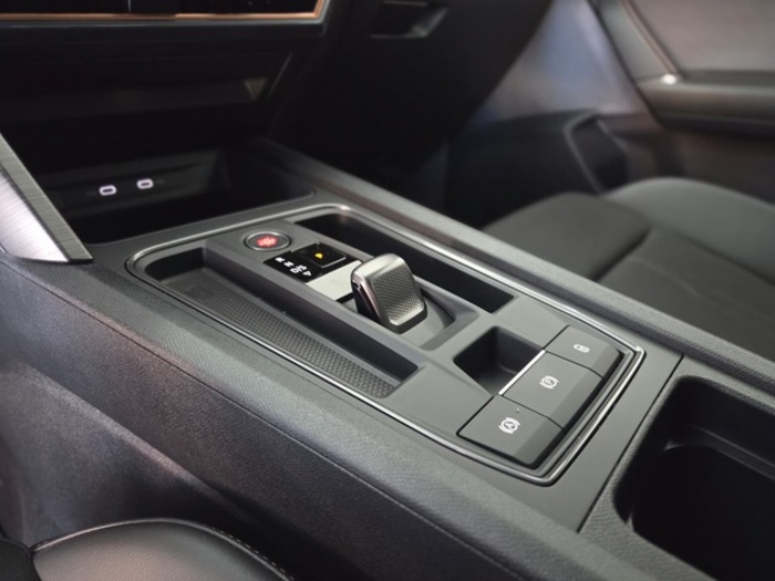 CUPRALeón 1.5 eTSI DSG 110 kW (150 CV) Vehículo usado en Barcelona - 18 CUPRALeón 1.5 eTSI DSG 110 kW (150 CV) Vehículo usado en Barcelona - 18