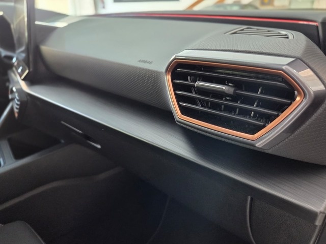 CUPRALeón 1.5 eTSI DSG 110 kW (150 CV) Vehículo usado en Barcelona - 31