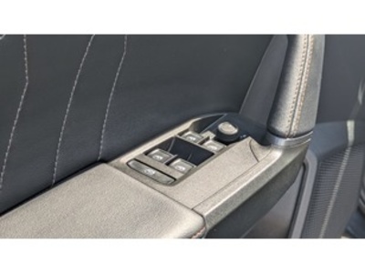 CUPRA León 1.5 eTSI DSG 110 kW (150 CV) CUPRA León 1.5 eTSI DSG 110 kW (150 CV)