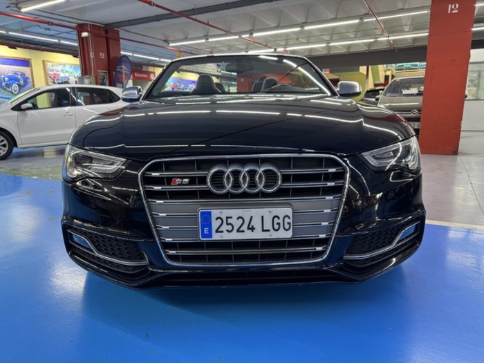 AudiS5 Cabrio 3.0 TFSI quattro 245 kW (333 CV) S tronic Vehículo usado en Barcelona - 3 AudiS5 Cabrio 3.0 TFSI quattro 245 kW (333 CV) S tronic Vehículo usado en Barcelona - 3
