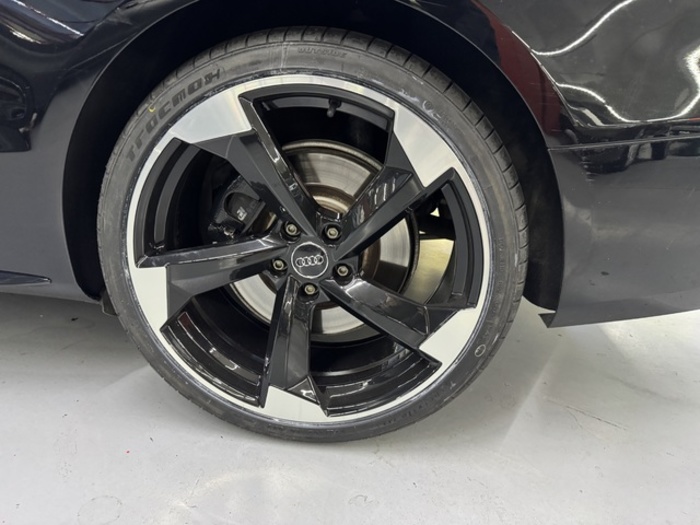 AudiS5 Cabrio 3.0 TFSI quattro 245 kW (333 CV) S tronic Vehículo usado en Barcelona - 11 AudiS5 Cabrio 3.0 TFSI quattro 245 kW (333 CV) S tronic Vehículo usado en Barcelona - 11