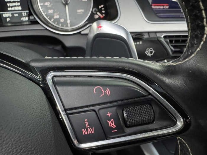 AudiS5 Cabrio 3.0 TFSI quattro 245 kW (333 CV) S tronic Vehículo usado en Barcelona - 25 AudiS5 Cabrio 3.0 TFSI quattro 245 kW (333 CV) S tronic Vehículo usado en Barcelona - 25