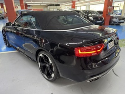 Audi S5 Cabrio 3.0 TFSI quattro 245 kW (333 CV) S tronic Audi S5 Cabrio 3.0 TFSI quattro 245 kW (333 CV) S tronic