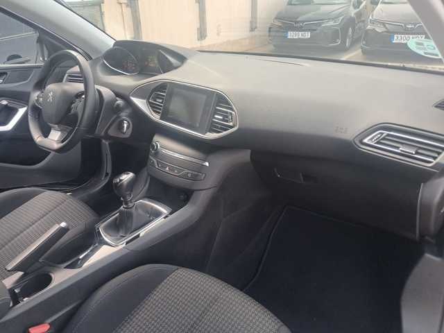 Peugeot308 PureTech 110 S&S Active 81 kW (110 CV) Vehículo usado en Barcelona - 10