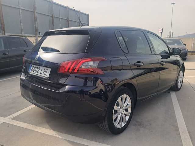Peugeot308 PureTech 110 S&S Active 81 kW (110 CV) Vehículo usado en Barcelona - 21