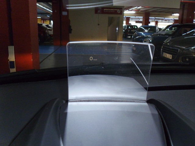 Peugeot5008 1.6 BlueHDi Allure 88 kW (120 CV) KM0 en Barcelona - 11