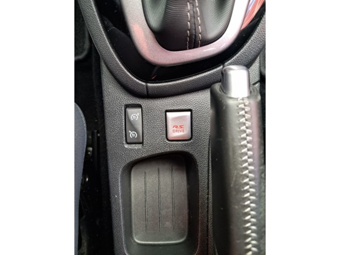 RenaultClio Zen Energy TCe 88 kW (120 CV) EDC Vehículo usado en Barcelona - 14 RenaultClio Zen Energy TCe 88 kW (120 CV) EDC Vehículo usado en Barcelona - 14