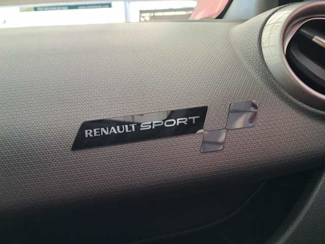 RenaultClio Zen Energy TCe 88 kW (120 CV) EDC Vehículo usado en Barcelona - 18