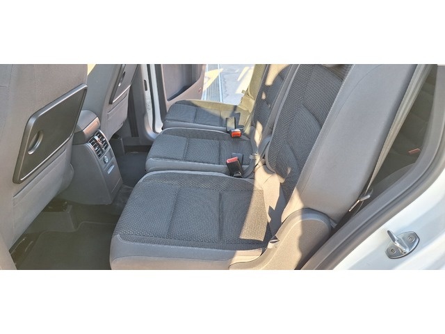 VolkswagenTouran Edition 1.6 TDI 77 kW (105 CV) Vehículo usado en Barcelona - 35