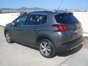 Peugeot 2008 PureTech 110 S&S Allure EAT6 81 kW (110 CV)