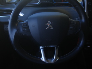 Peugeot 2008 PureTech 110 S&S Allure EAT6 81 kW (110 CV)