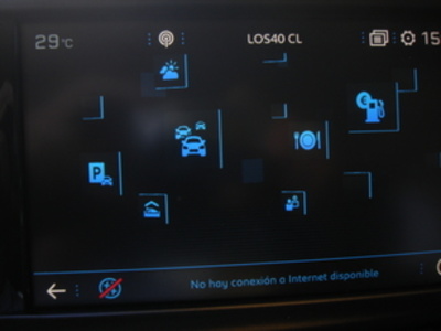 Peugeot 2008 PureTech 110 S&S Allure EAT6 81 kW (110 CV) Peugeot 2008 PureTech 110 S&S Allure EAT6 81 kW (110 CV)