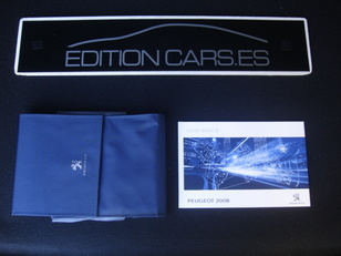 Peugeot 2008 PureTech 110 S&S Allure EAT6 81 kW (110 CV)