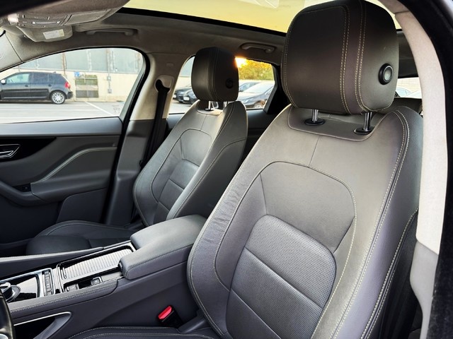 JaguarF-PACE 2.0L i4D R-Sport AWD 132 kW (180 CV) Vehículo usado en Barcelona - 4