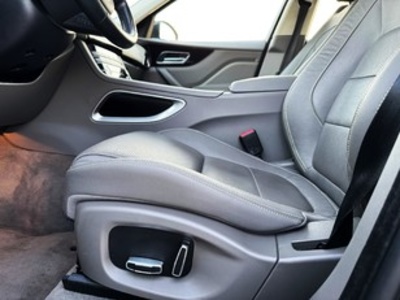 Jaguar F-PACE 2.0L i4D R-Sport AWD 132 kW (180 CV) Jaguar F-PACE 2.0L i4D R-Sport AWD 132 kW (180 CV)