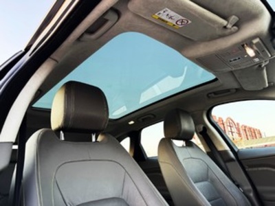 Jaguar F-PACE 2.0L i4D R-Sport AWD 132 kW (180 CV) Jaguar F-PACE 2.0L i4D R-Sport AWD 132 kW (180 CV)