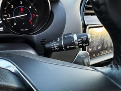 Jaguar F-PACE 2.0L i4D R-Sport AWD 132 kW (180 CV) Jaguar F-PACE 2.0L i4D R-Sport AWD 132 kW (180 CV)