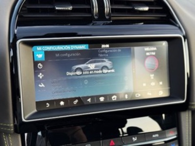 Jaguar F-PACE 2.0L i4D R-Sport AWD 132 kW (180 CV) Jaguar F-PACE 2.0L i4D R-Sport AWD 132 kW (180 CV)