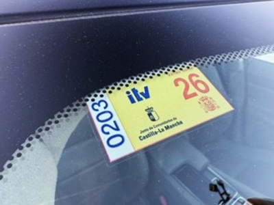 Jaguar F-PACE 2.0L i4D R-Sport AWD 132 kW (180 CV) Jaguar F-PACE 2.0L i4D R-Sport AWD 132 kW (180 CV)