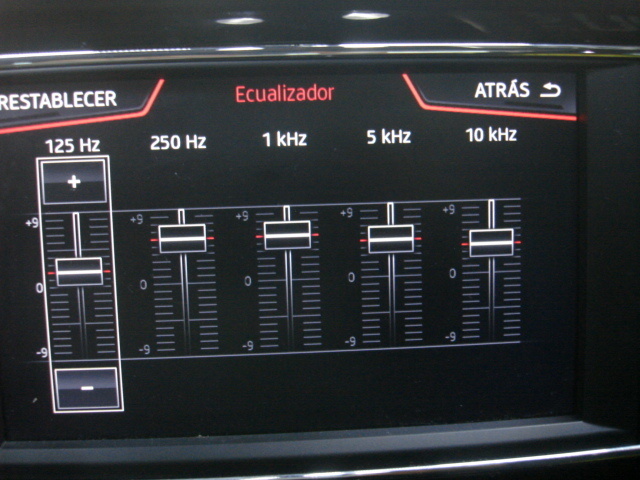 SEATLeón ST 1.8 TSI S&S FR Plus 132 kW (180 CV) Vehículo usado en Barcelona - 24