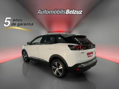 Peugeot 3008 PureTech 130 S&S Active EAT6 96 kW (130 CV) Peugeot 3008 PureTech 130 S&S Active EAT6 96 kW (130 CV)