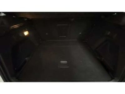 Peugeot 3008 PureTech 130 S&S Active EAT6 96 kW (130 CV) Peugeot 3008 PureTech 130 S&S Active EAT6 96 kW (130 CV)