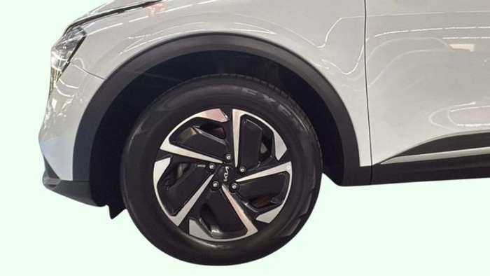 KiaSportage 1.6 T-GDi HEV Drive 4x2 171 kW (230 CV) Vehículo usado en Barcelona - 21 KiaSportage 1.6 T-GDi HEV Drive 4x2 171 kW (230 CV) Vehículo usado en Barcelona - 21