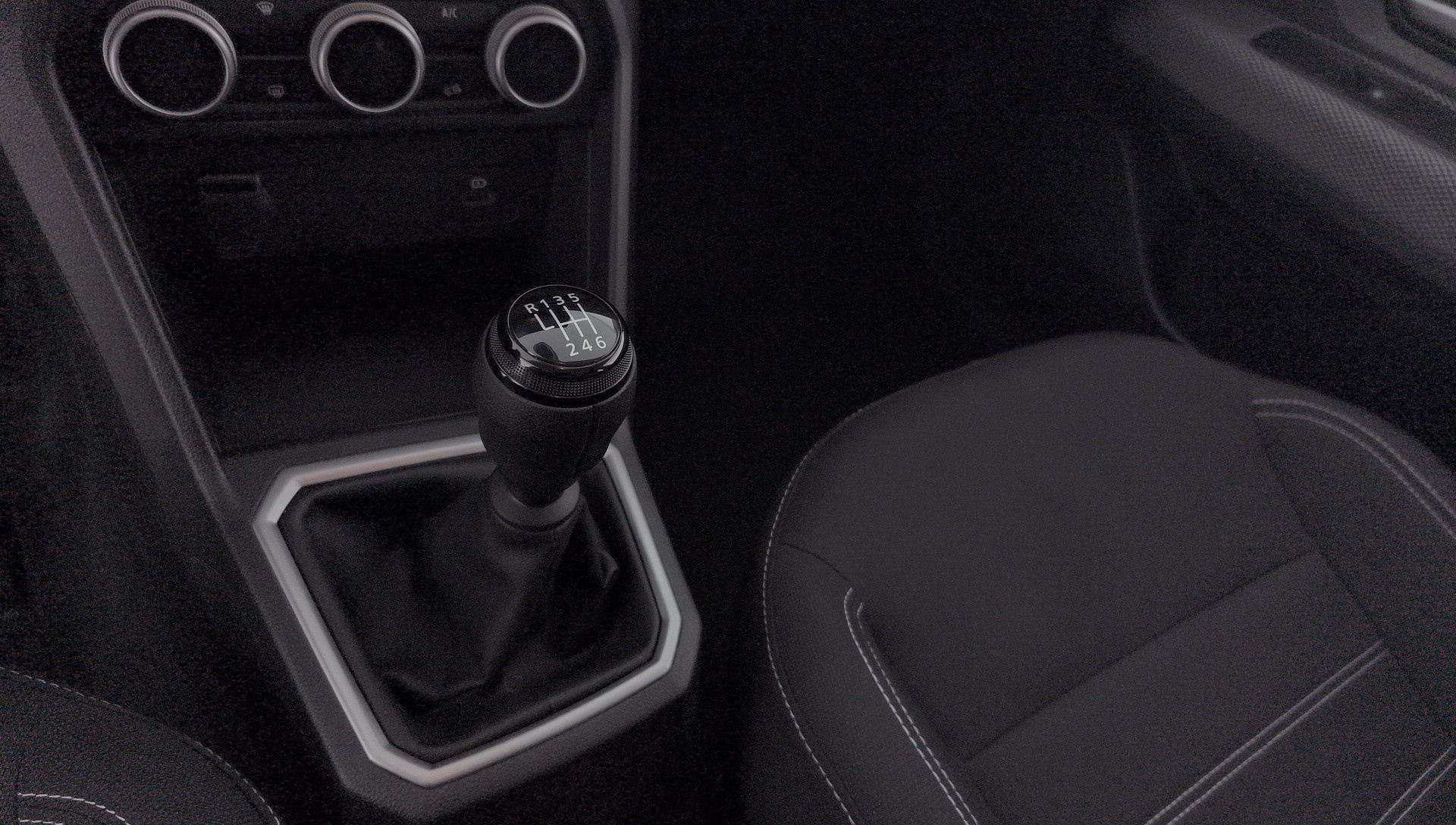 Dacia Jogger Expression TCe 7 plazas 81 kW (110 CV) - 22