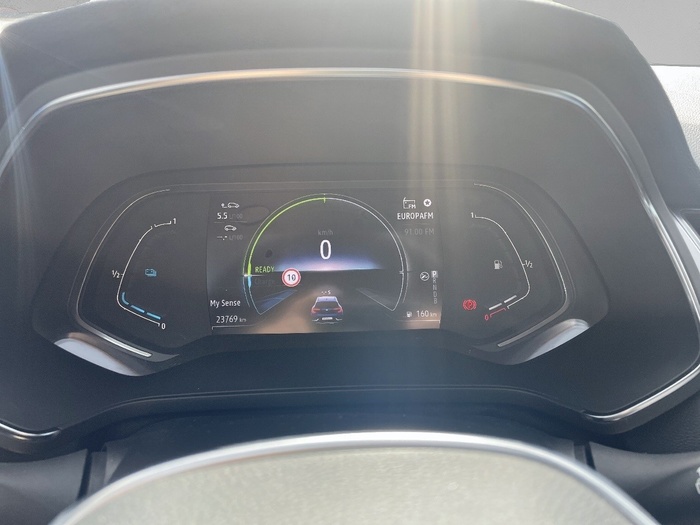 Renault Captur Zen Fast Track E-Tech híbrido 107 kW (145 CV) - 8 Renault Captur Zen Fast Track E-Tech híbrido 107 kW (145 CV) - 8