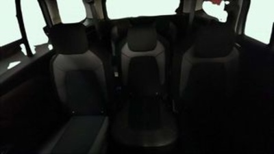 Citroen Grand C4 Spacetourer BlueHDi 130 Feel EAT8 96 kW (130 CV) Citroen Grand C4 Spacetourer BlueHDi 130 Feel EAT8 96 kW (130 CV)